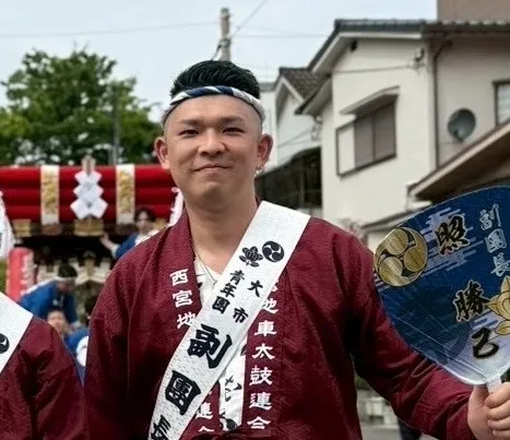照　勝己